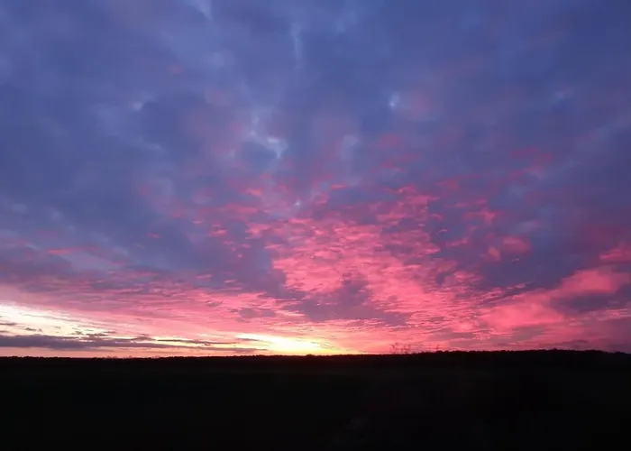 Vierseitenhof Hasenfelde - Feldblick Apartamento *